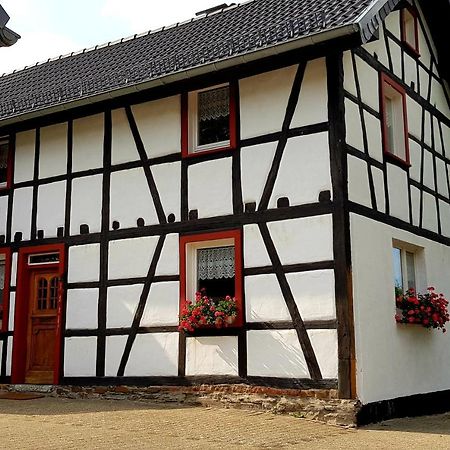 Super Gemuetlich - Daspaterhaus Monschau Bagian luar foto